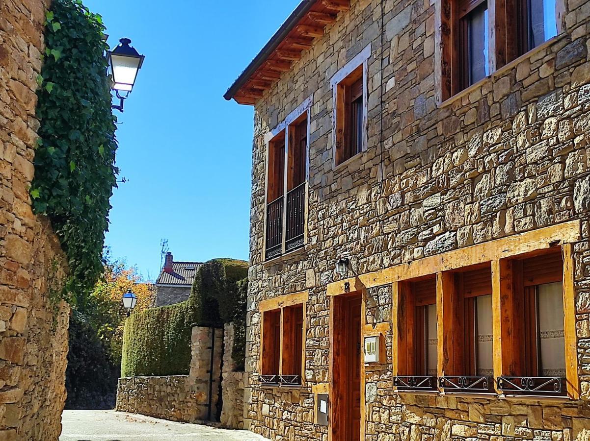 Pradena del Rincon Del Abuelo Casa Rural מראה חיצוני תמונה